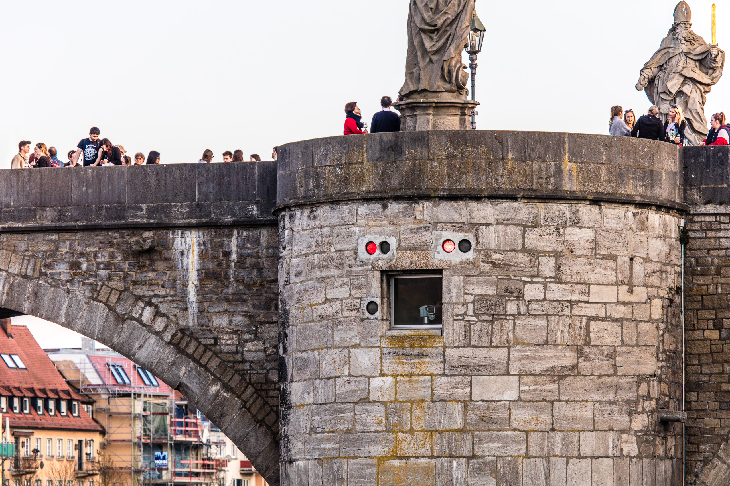 20190330180725 DP010234